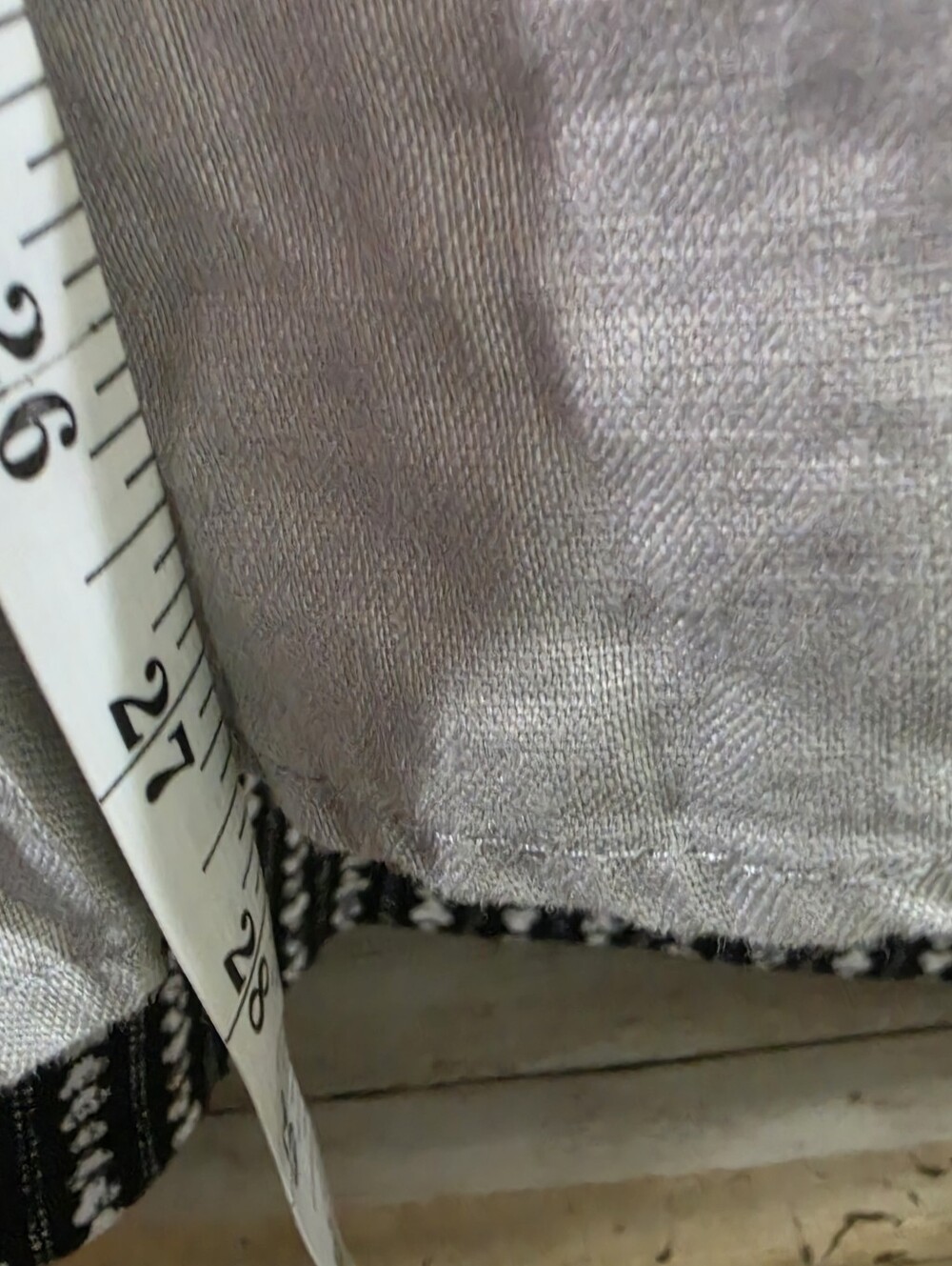 August silk lavender gray embroidered smocked peasant tunic XL - Picture 10 of 10